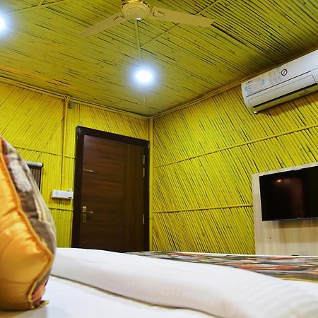 Hotel Bamboo Castle Dzsaipur Kültér fotó