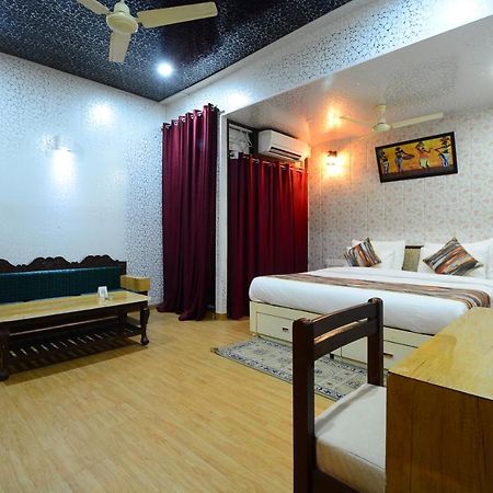 Hotel Bamboo Castle Dzsaipur Kültér fotó