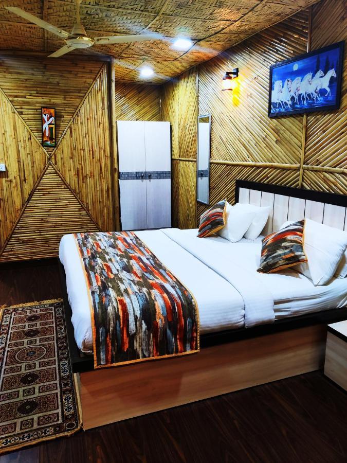 Hotel Bamboo Castle Dzsaipur Kültér fotó