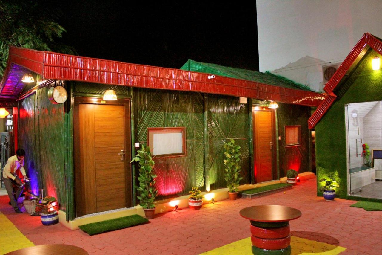 Hotel Bamboo Castle Dzsaipur Kültér fotó